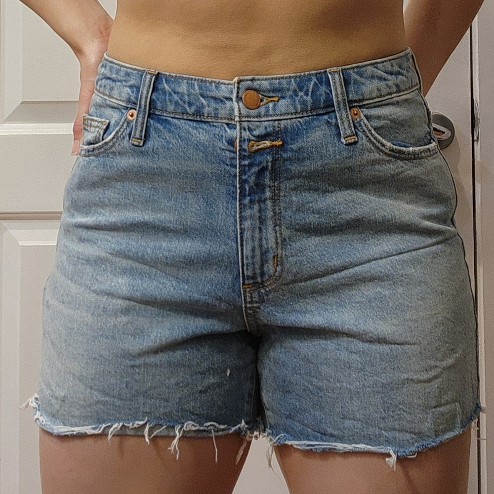 LIKE NEW Universal Thread High Waist Shorts